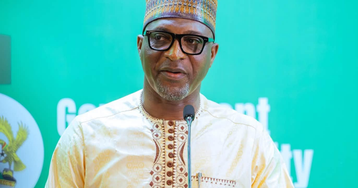 10 recruits dismissed for defying phone ban – Interior Minister