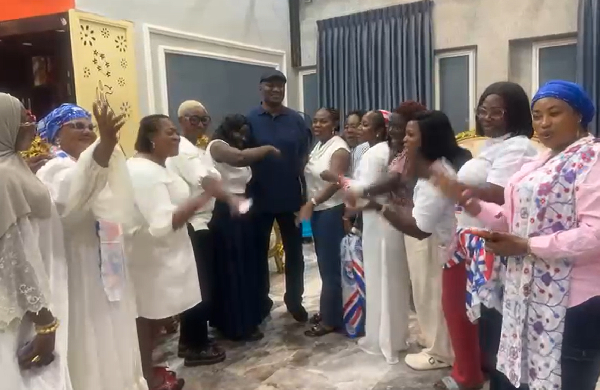 16 NPP Regional Women's Organisers thank Dr Ayew Afriye for support, warm reception